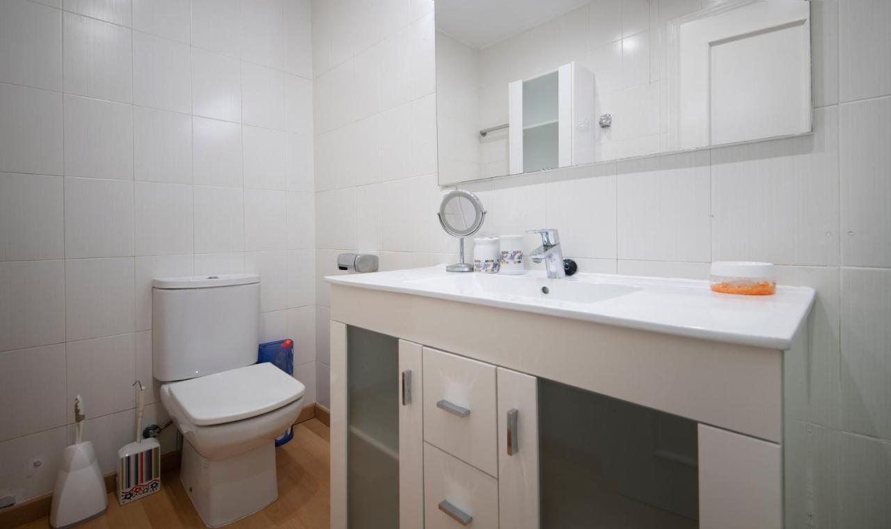 Tarracohomes, Th156 Casa Roser Familiar Y Con Piscina Compartida タラゴナ エクステリア 写真