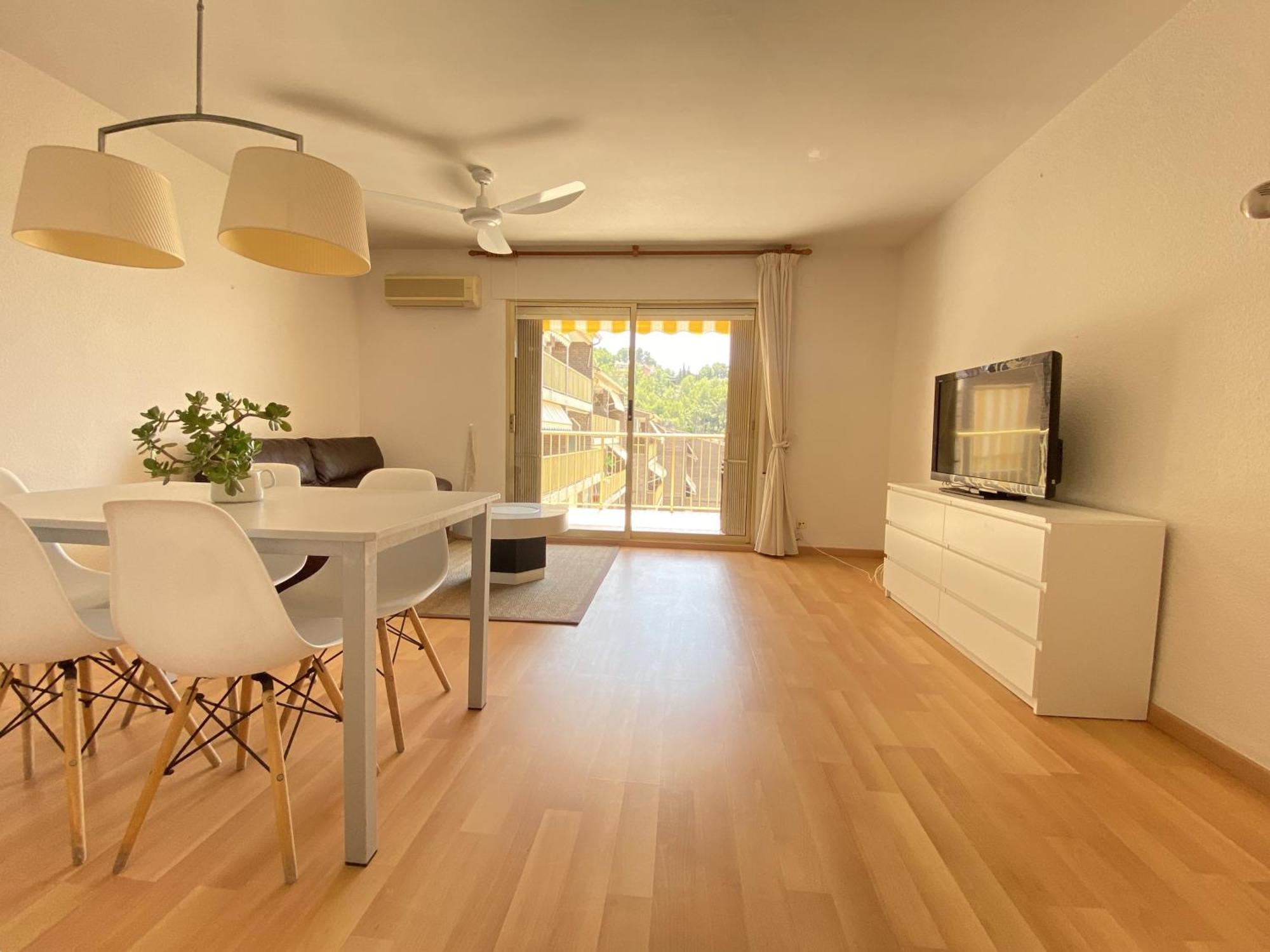 Tarracohomes, Th156 Casa Roser Familiar Y Con Piscina Compartida タラゴナ エクステリア 写真